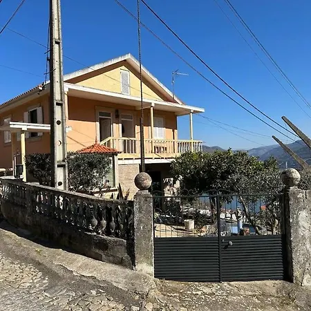 Casa De Sergude Dom wakacyjny *