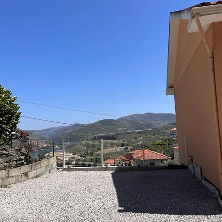 Dom wakacyjny Casa De Sergude