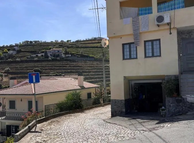 Casa De Sergude 페소다레과